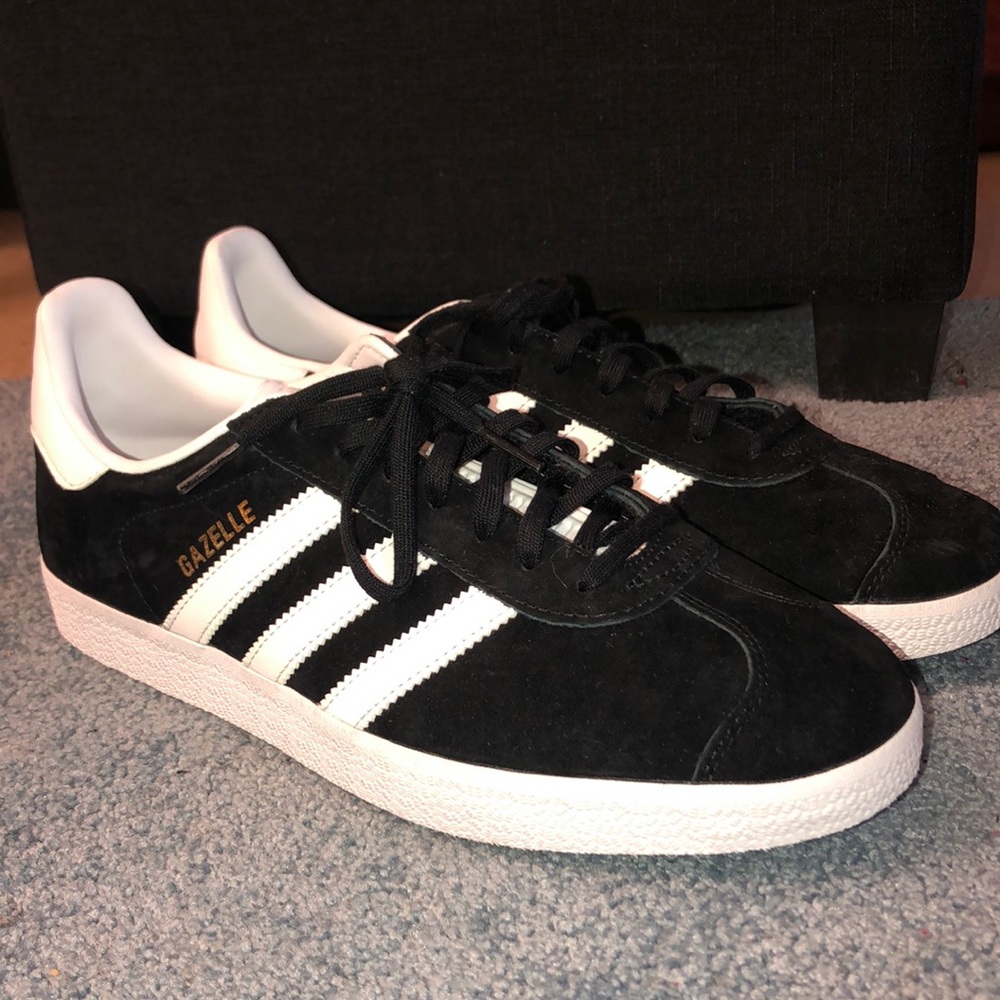 Adidas Gazelle Sneaker *Unworn*